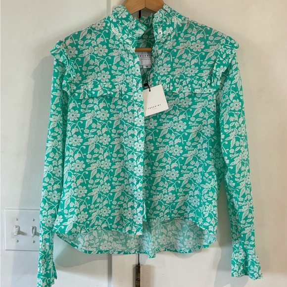 TheShirt Rochelle Behrens Elizabeth Green White Floral Ruffle Button Up l XS - Picture 3 of 3